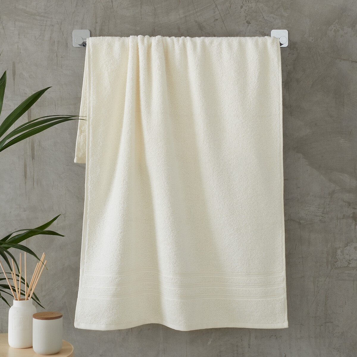 Zero Twist Cotton Bath Sheet cream, CATHERINE LANSFIELD