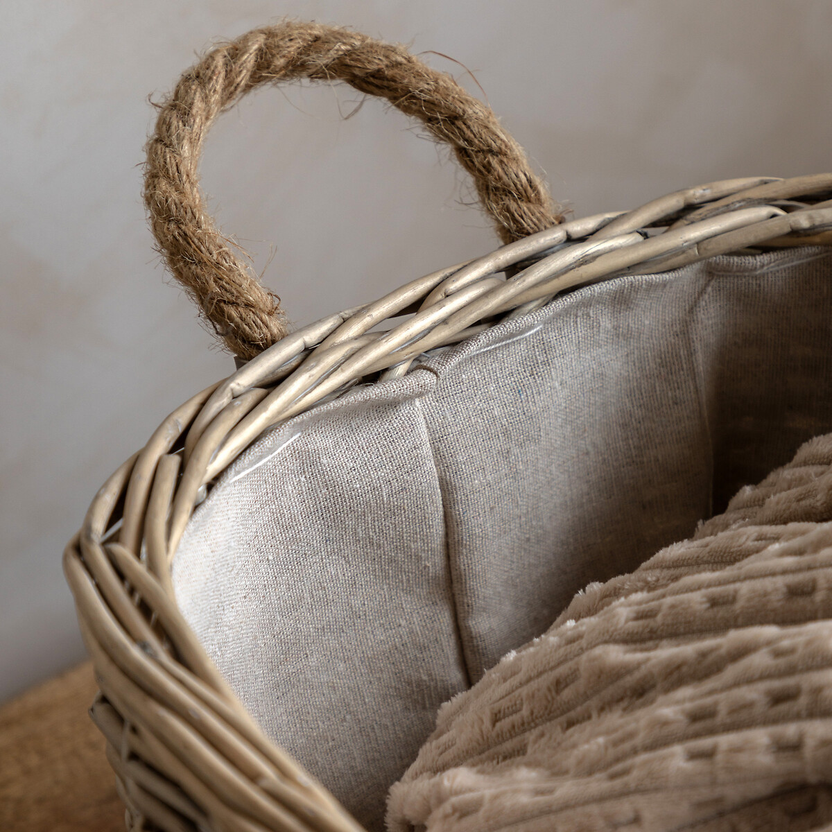 Set of 2 Eden Oval Baskets with Handle in Natural brown , ÉDITÉ