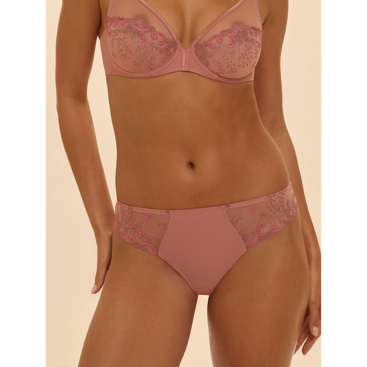 String, DÉLICE rose, SIMONE PERELE
