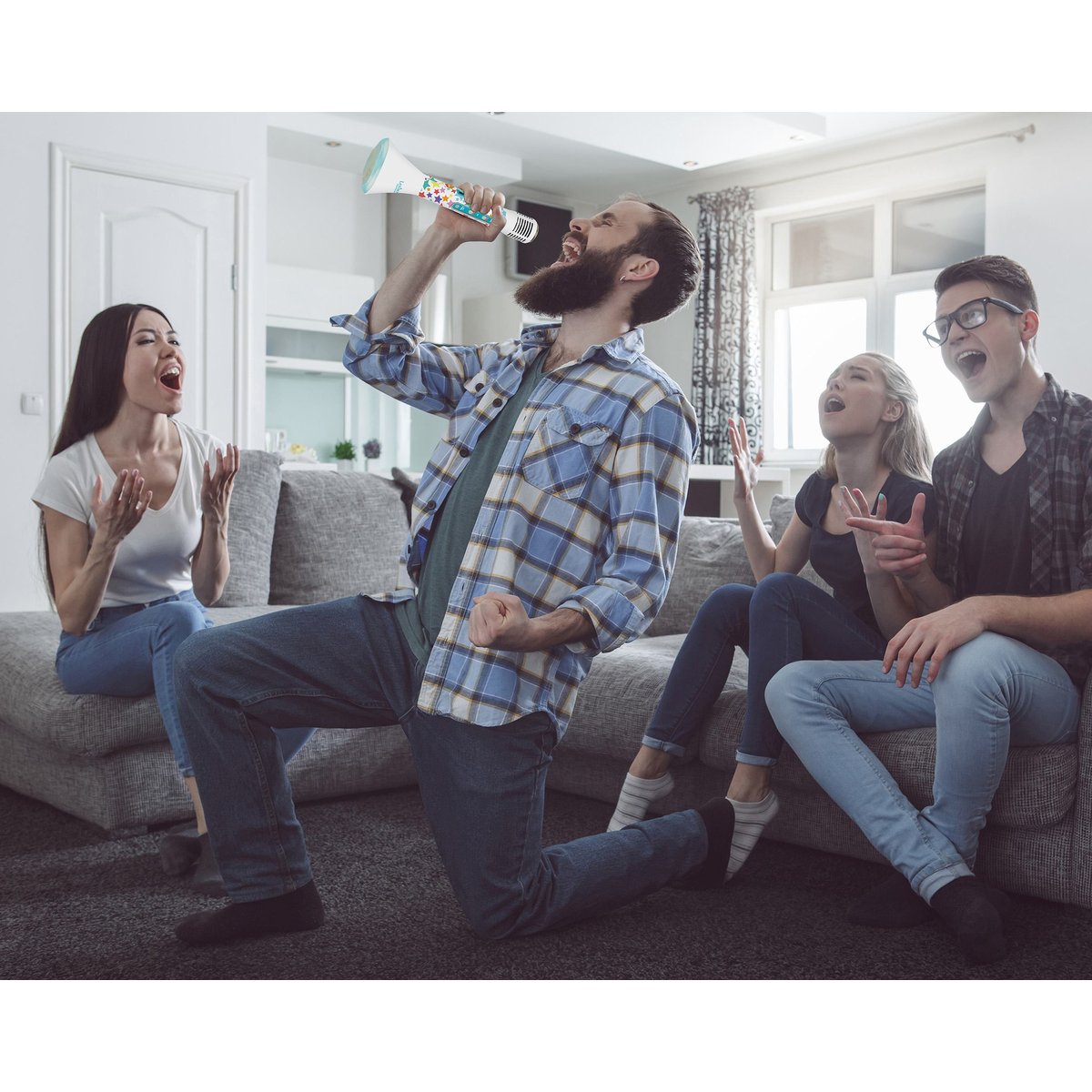 Micro Karaoké sans fil avec enceinte Bluetooth® intégrée iParty® blanc, LEXIBOOK