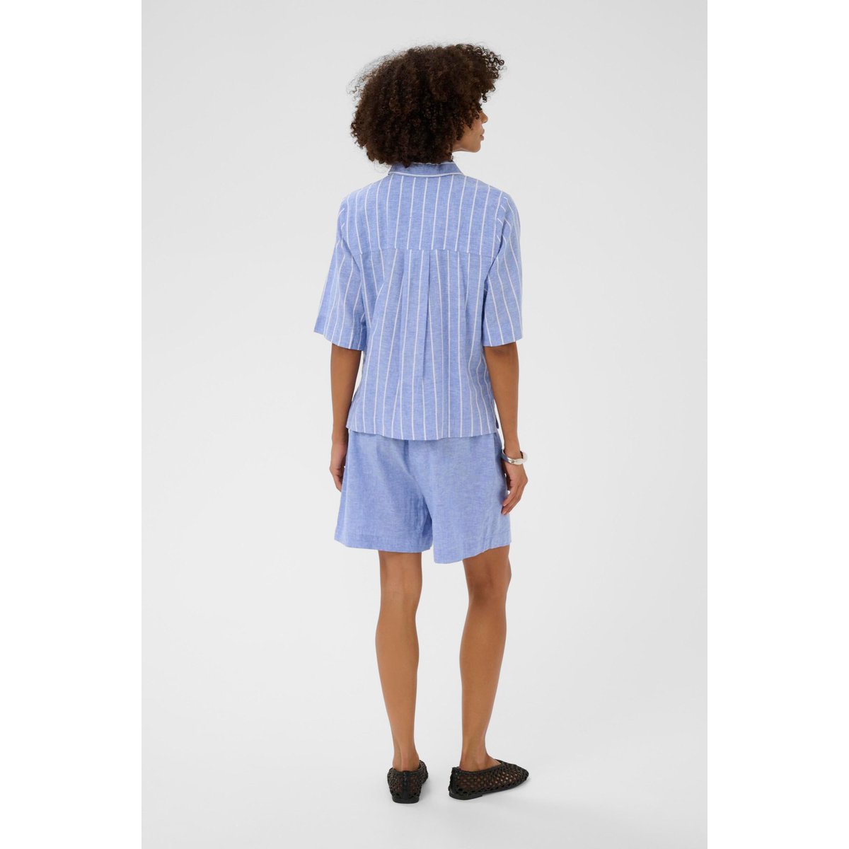 Chemise à manches courtes bleu blanc powder blue/gardenia stripe, CULTURE