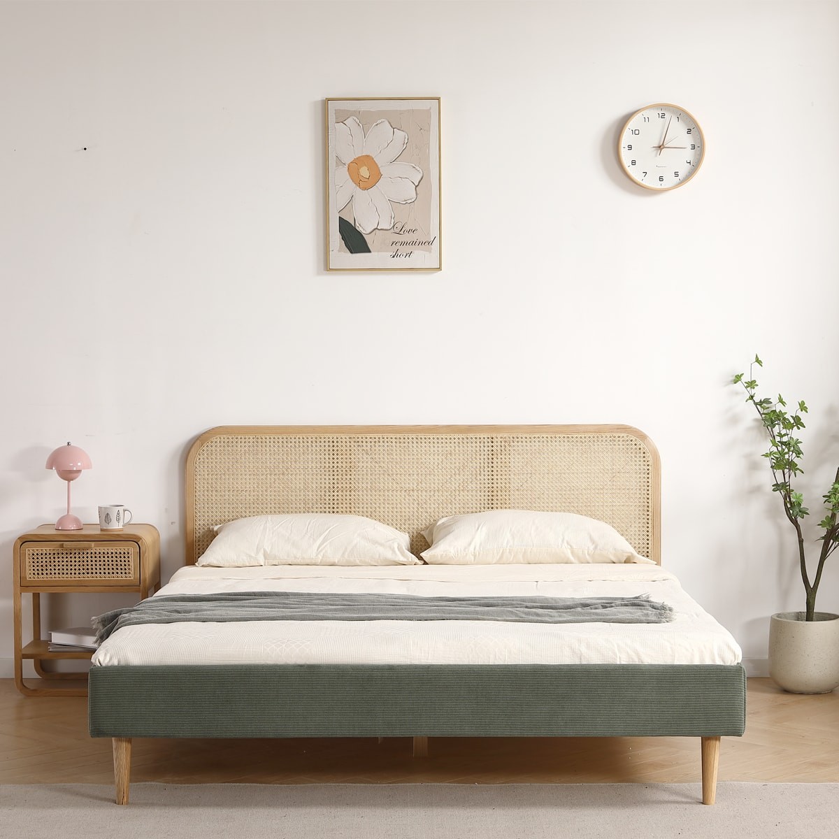 Lit en velours côtelé avec tête de lit en cannage - DALIA vert kaki, HOMIFAB