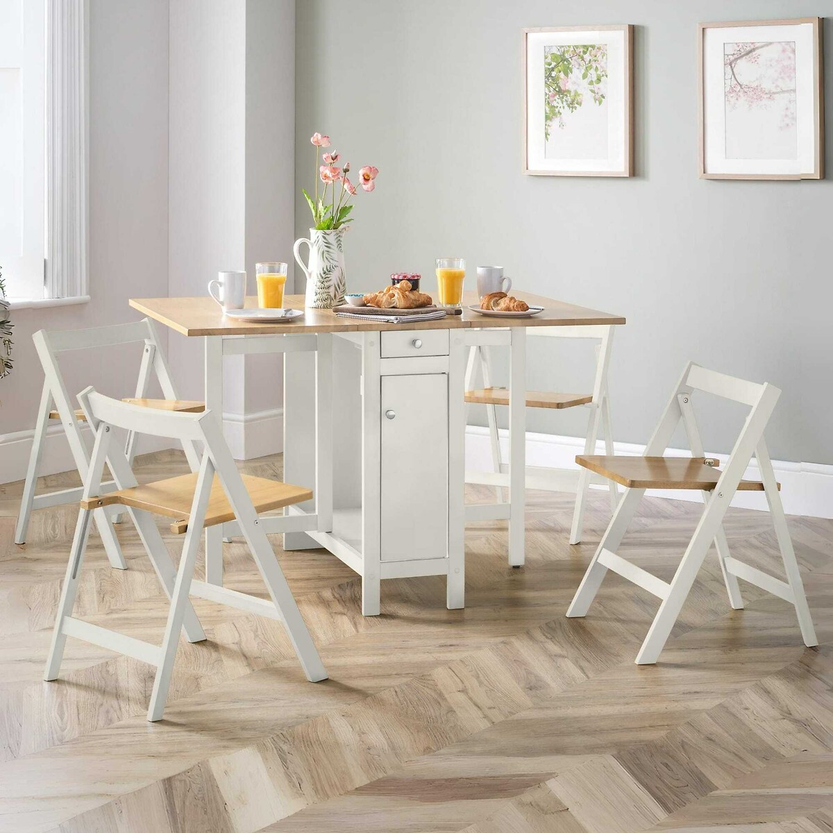 Belmont Dining Table and Chairs Set (Seats 4) white/natural, SO'HOME