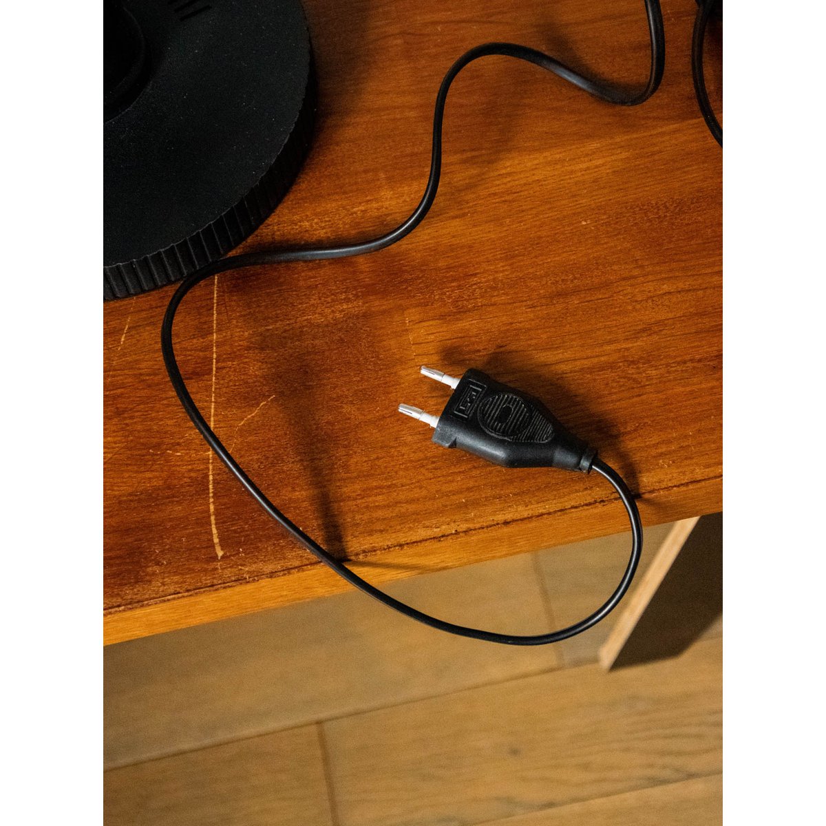 Grande lampe à bascule Stefano Cevolli Julia N°776 - Bon état noir, DEBONGOUT