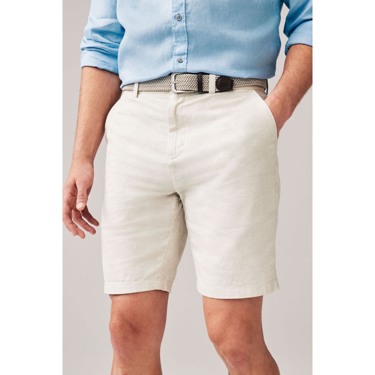 Short chino ceinture fournie grège, NEXT