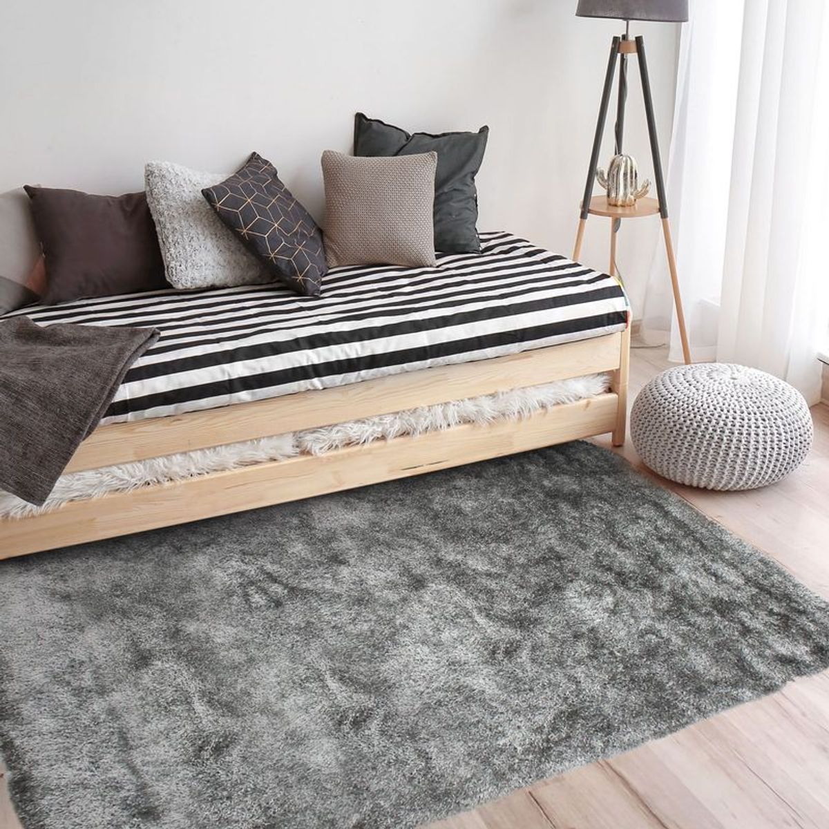 Tapis à poils longs extra-doux CELESTE gris, THE DECO FACTORY