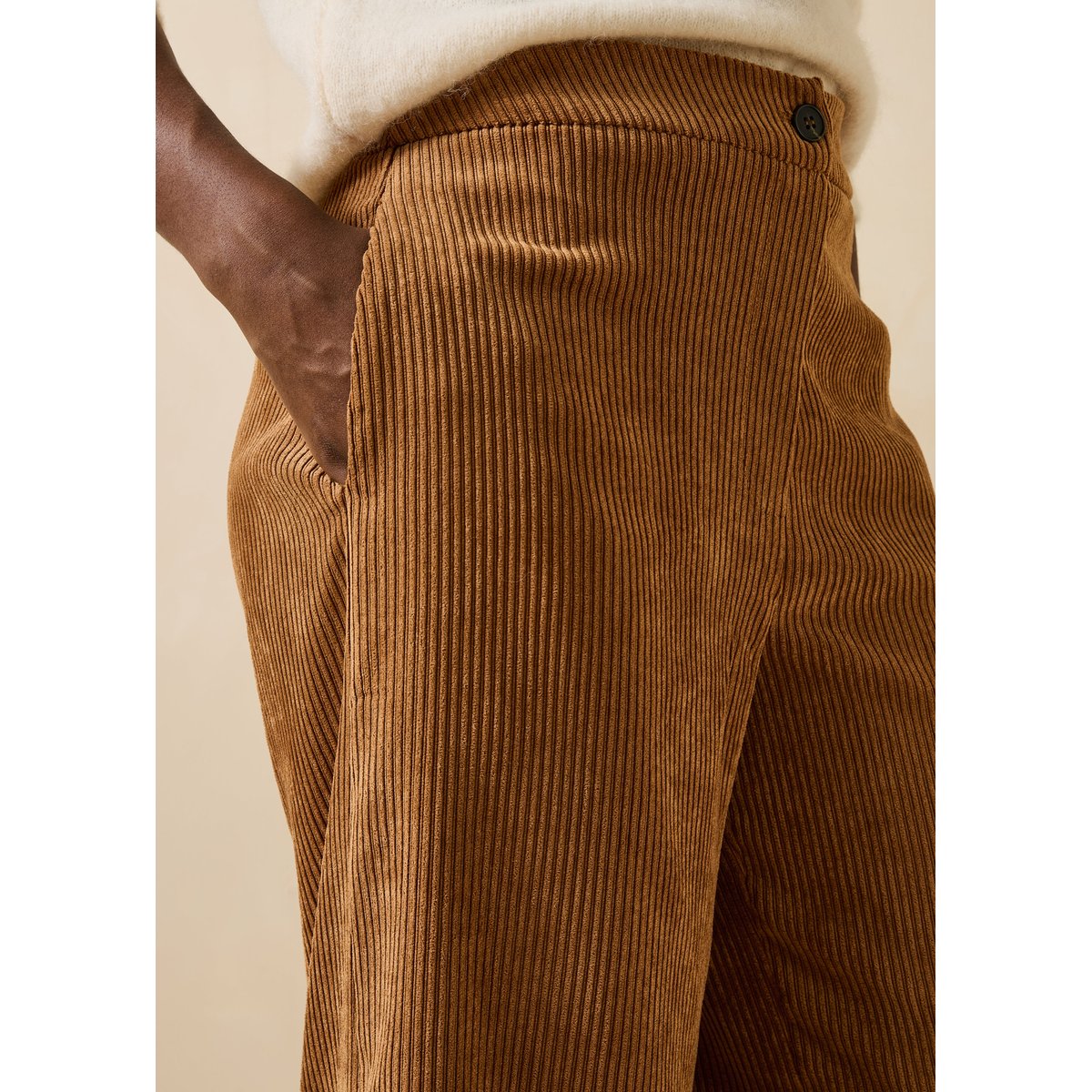 Pantalon cropped en velours côtelé cognac, LA FEE MARABOUTEE