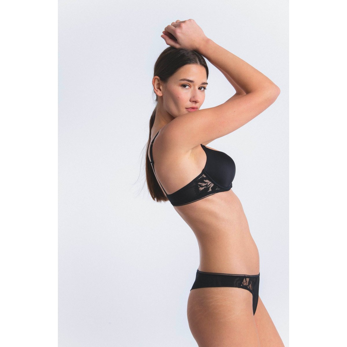 Tanga en broderie SIN noir, MAISON LEJABY