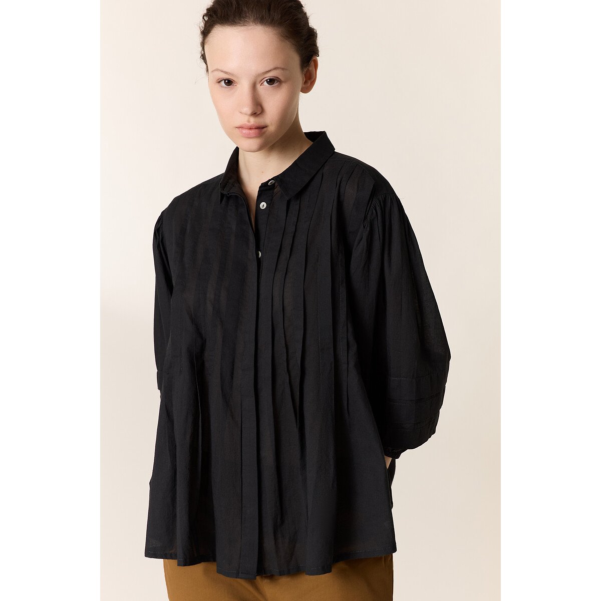 Chemise plissée manches 3/4, CHIMI carbone, LEON & HARPER