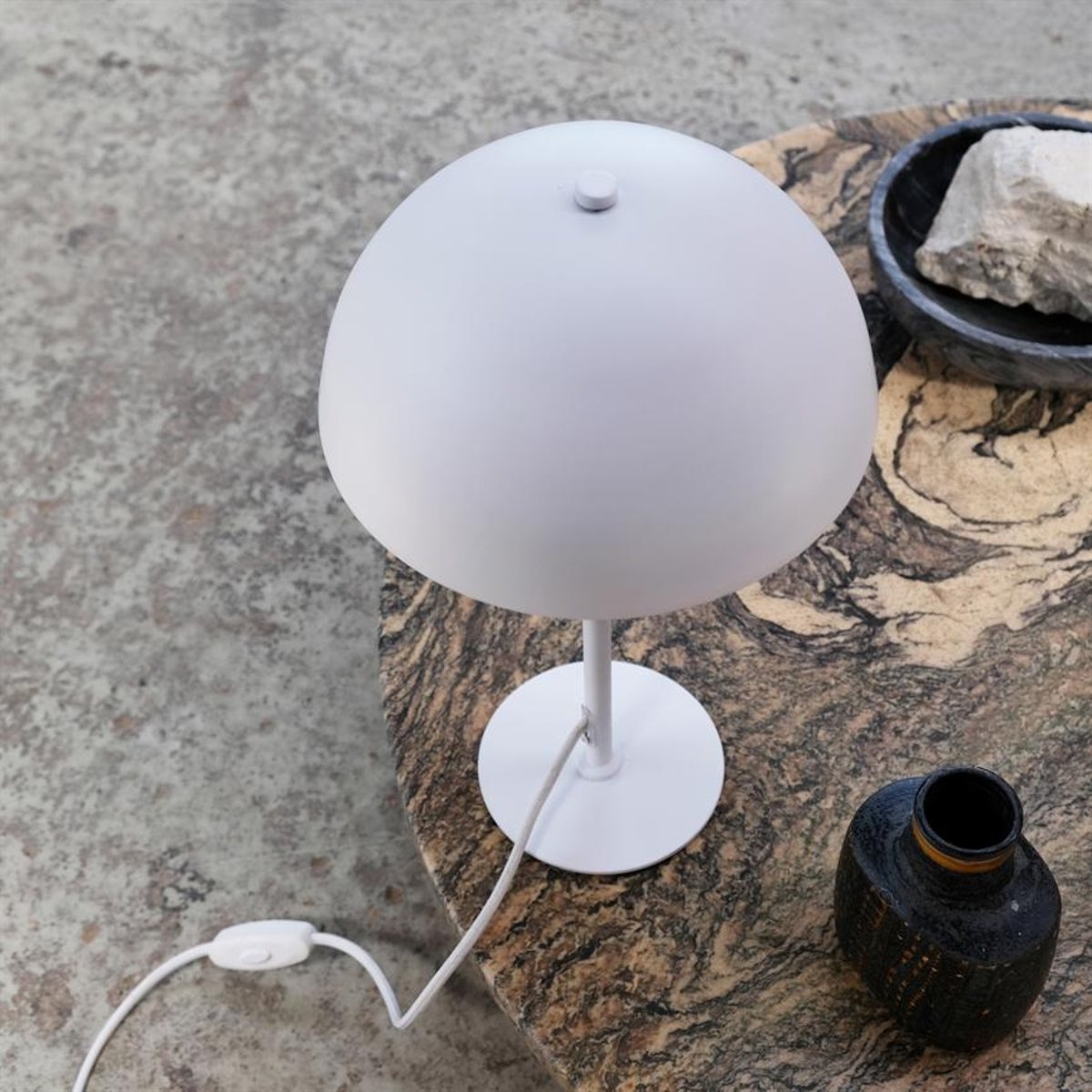 Lampe à poser en Métal STOCKHOLM blanc mat, DYBERG LARSEN