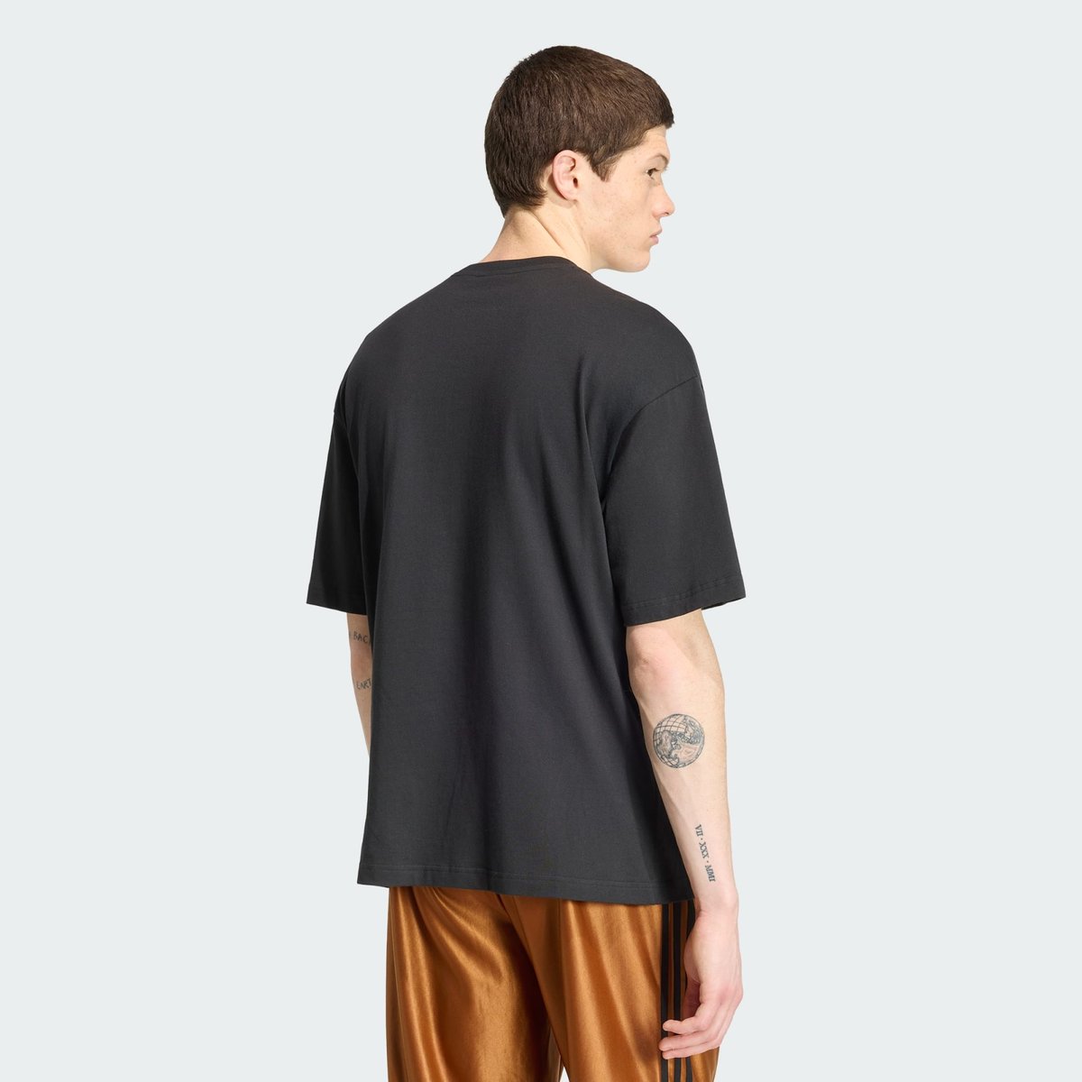 T-Shirt Camouflage Étiquette Languette T-Shirt Camouflage Étiquette Languette black, adidas Originals