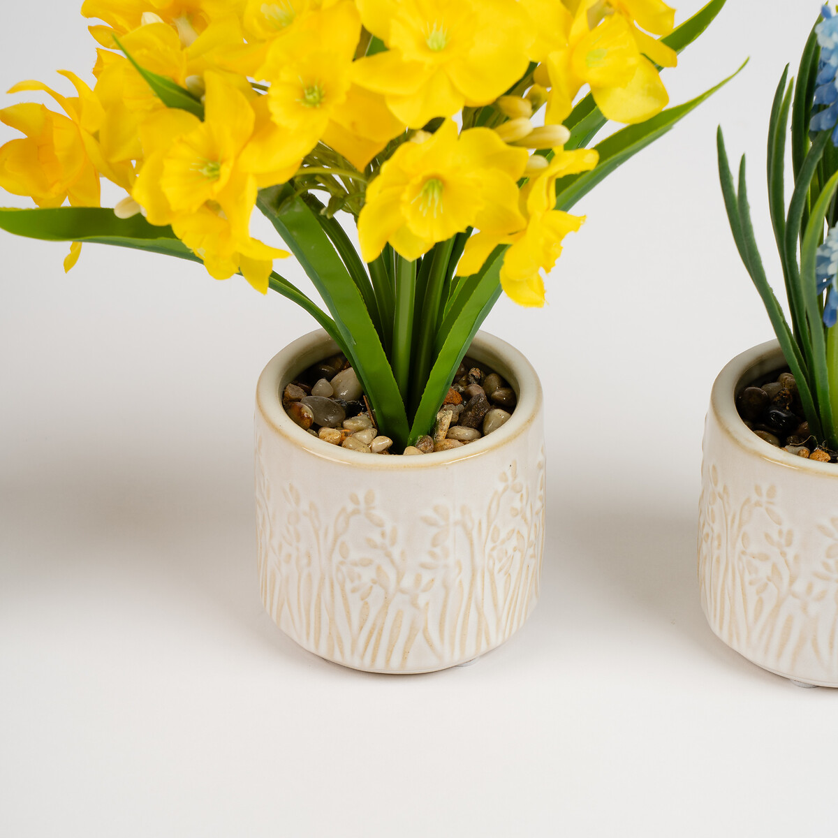 Set of 3 Spring Florals in Pots yellow, SO'HOME