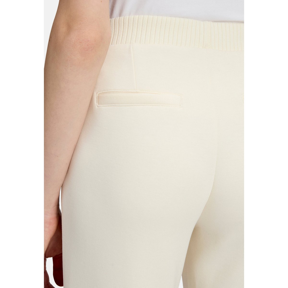 Pantalon à enfiler à poches extérieures antique white, BETTY BARCLAY