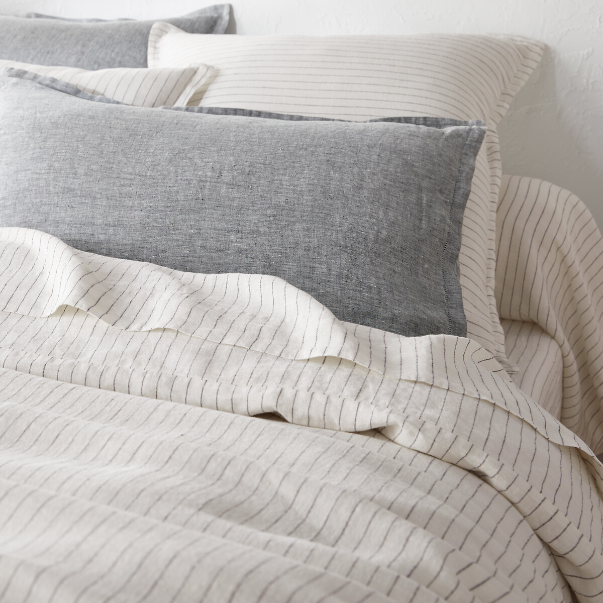 Linot Striped Washed Linen Duvet Cover striped, LA REDOUTE INTERIEURS