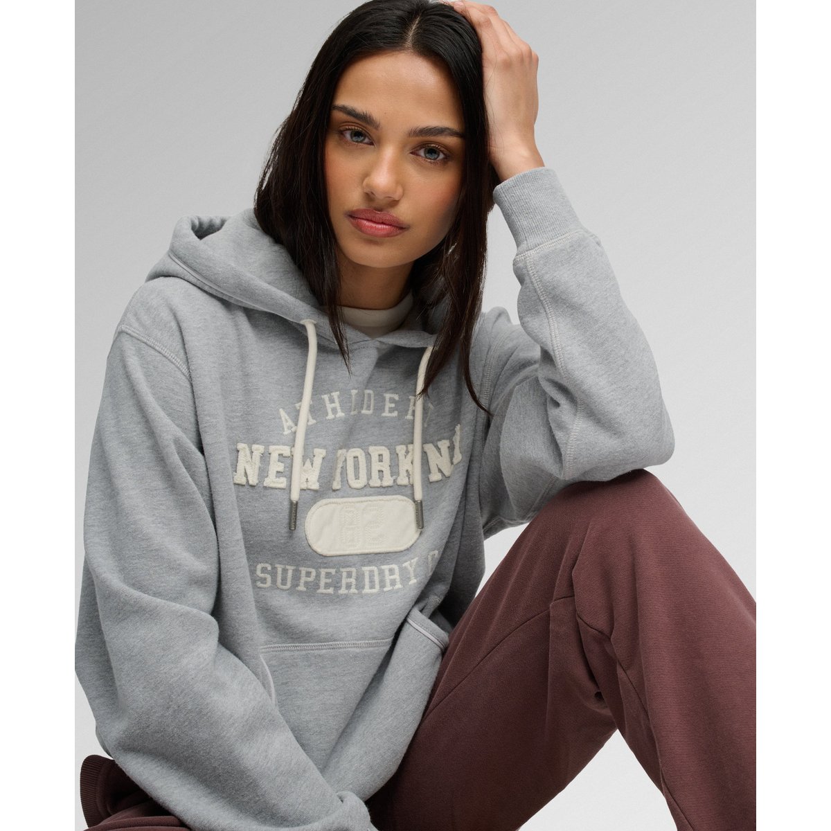 Sweat à capuche court Athletic Essential Applique gris chiné, SUPERDRY
