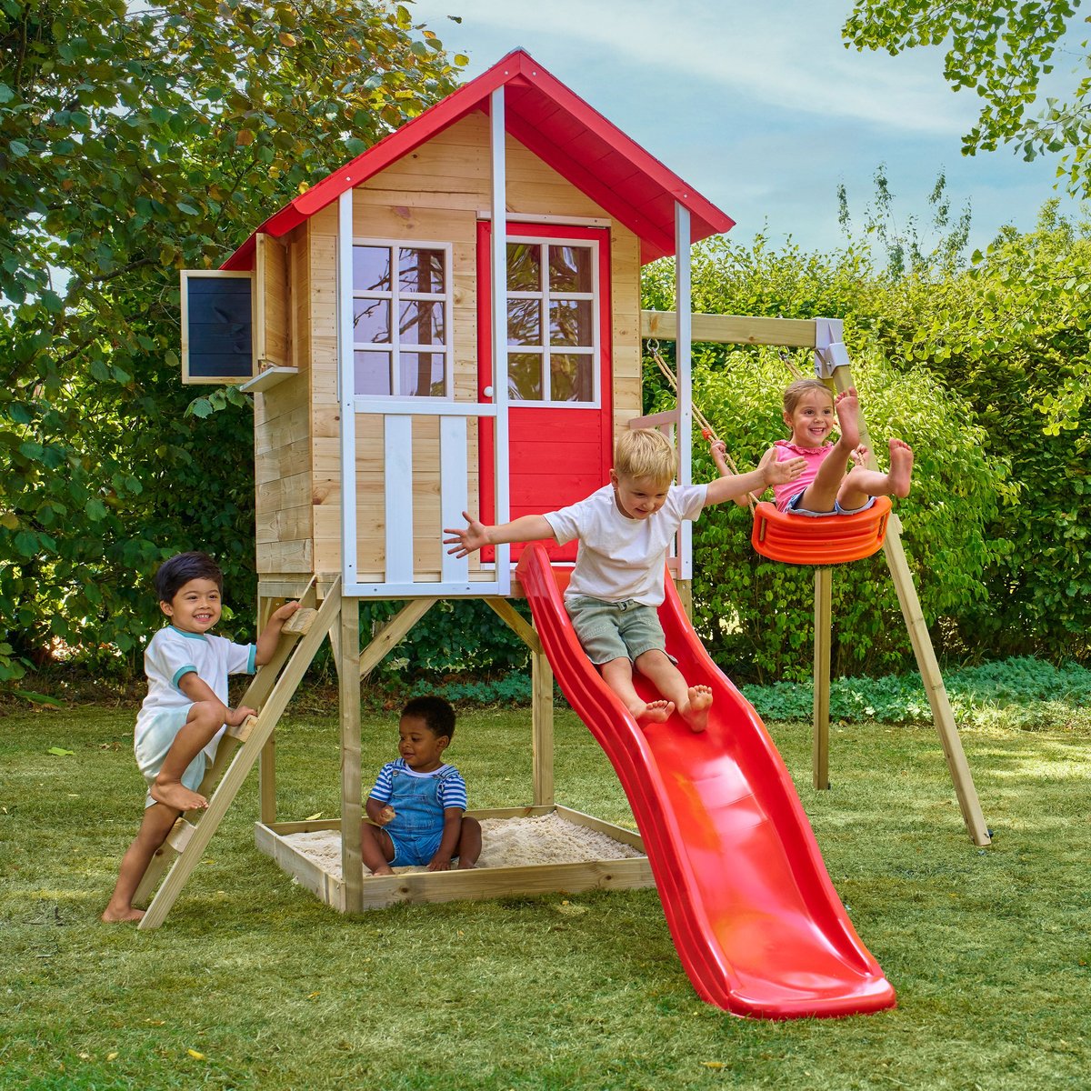 Maisonnette sur pilotis, glissière, 1 balançoire COQUELICOT marron - rouge - blanc, TP TOYS