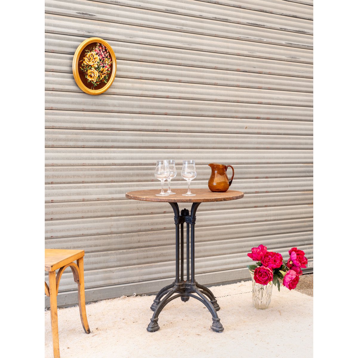 Table à manger bistro en bois et métal noir Denise N°1185 - Bon état bois foncé, DEBONGOUT