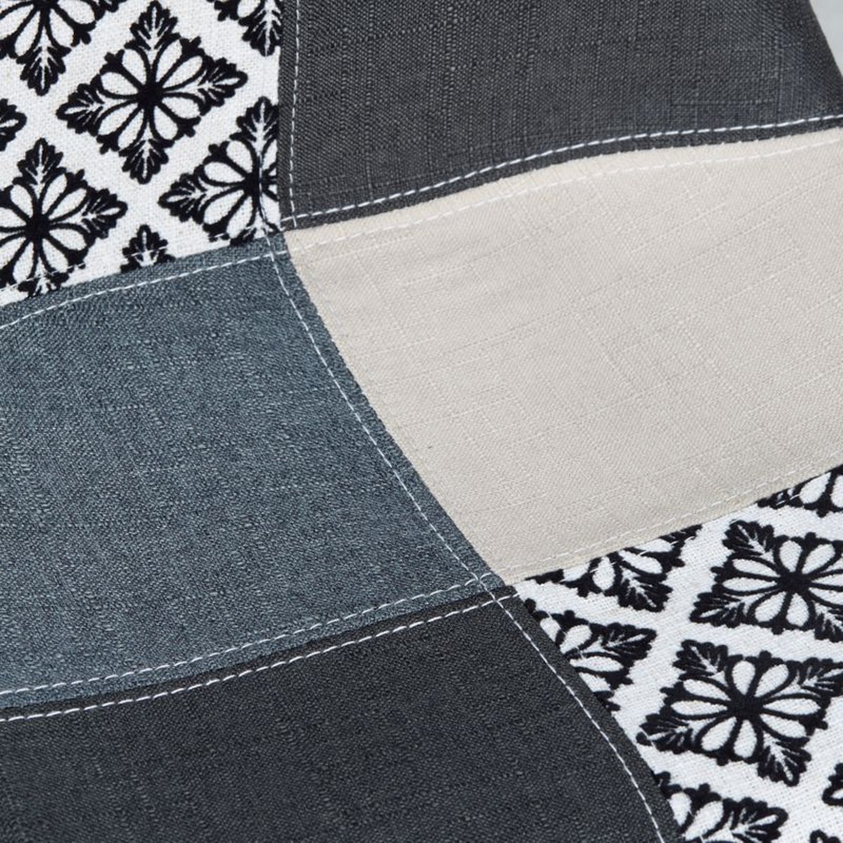 Chaise snack patchwork pied métal gris MOSA multicolore, ZAGO