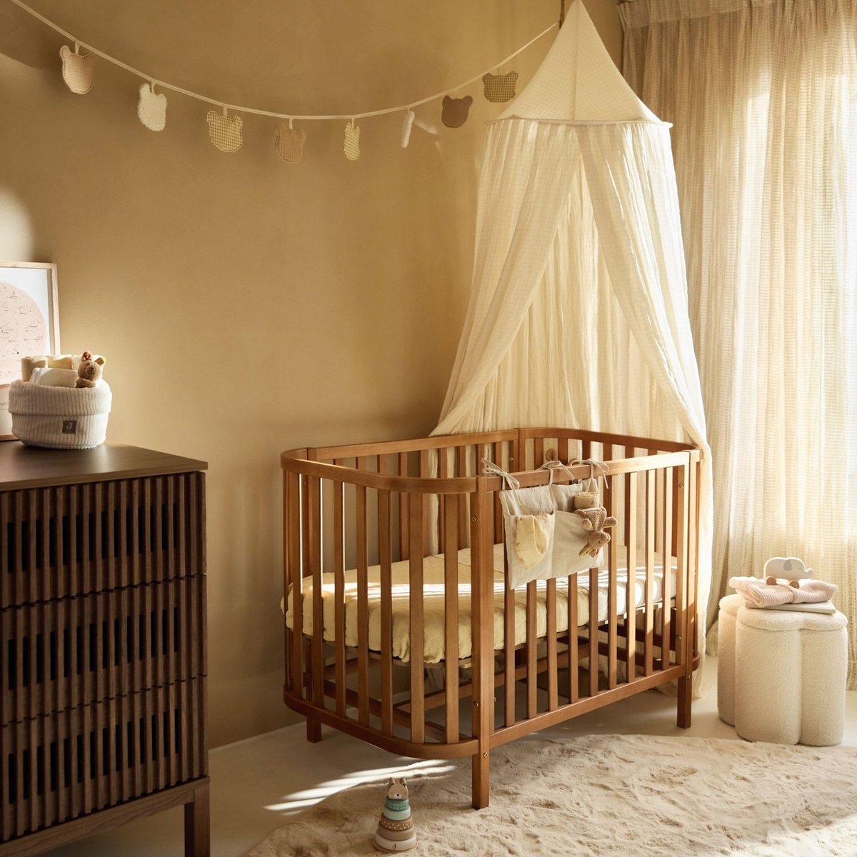 Guirlande de fanions marron, beige, écru, JOLLEIN
