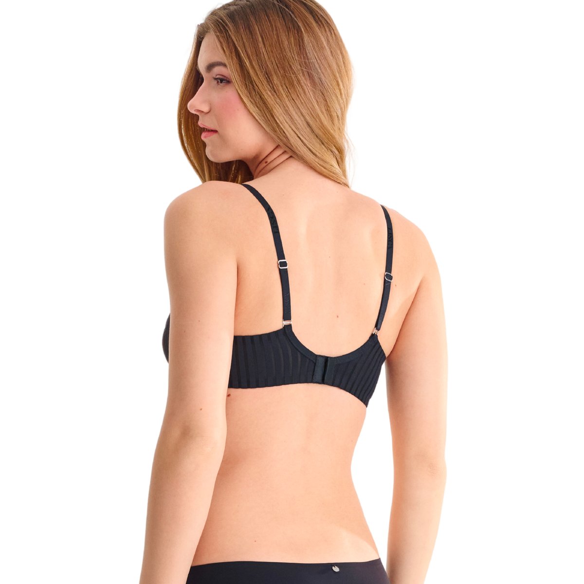 Soutien-gorge armaturé TIA noir, LISCA