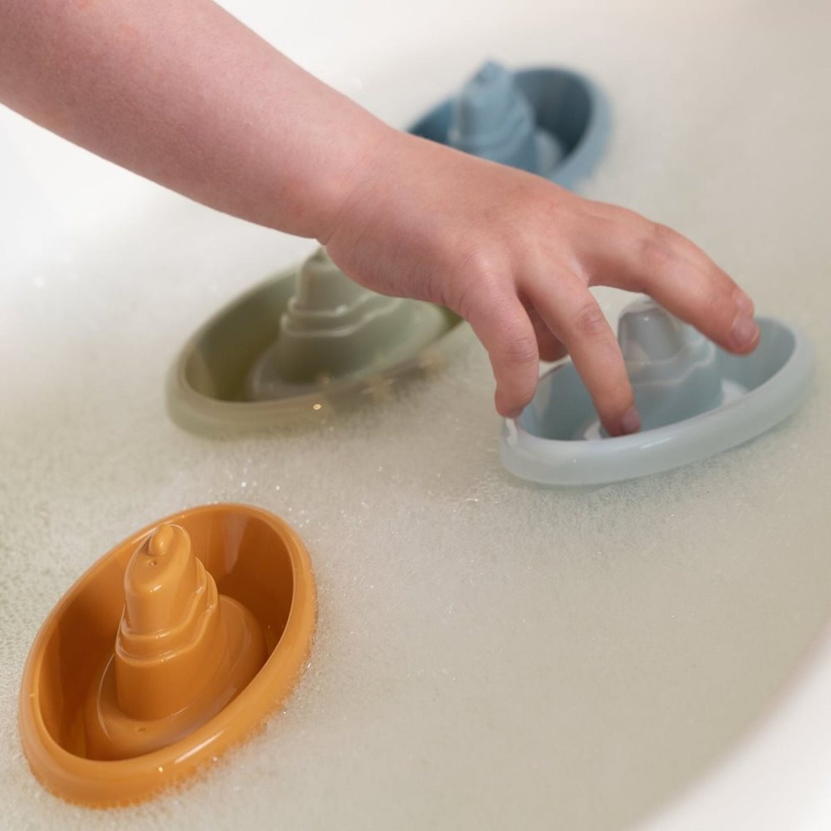 Jouet de bain bateaux à empiler bleu, LITTLE DUTCH
