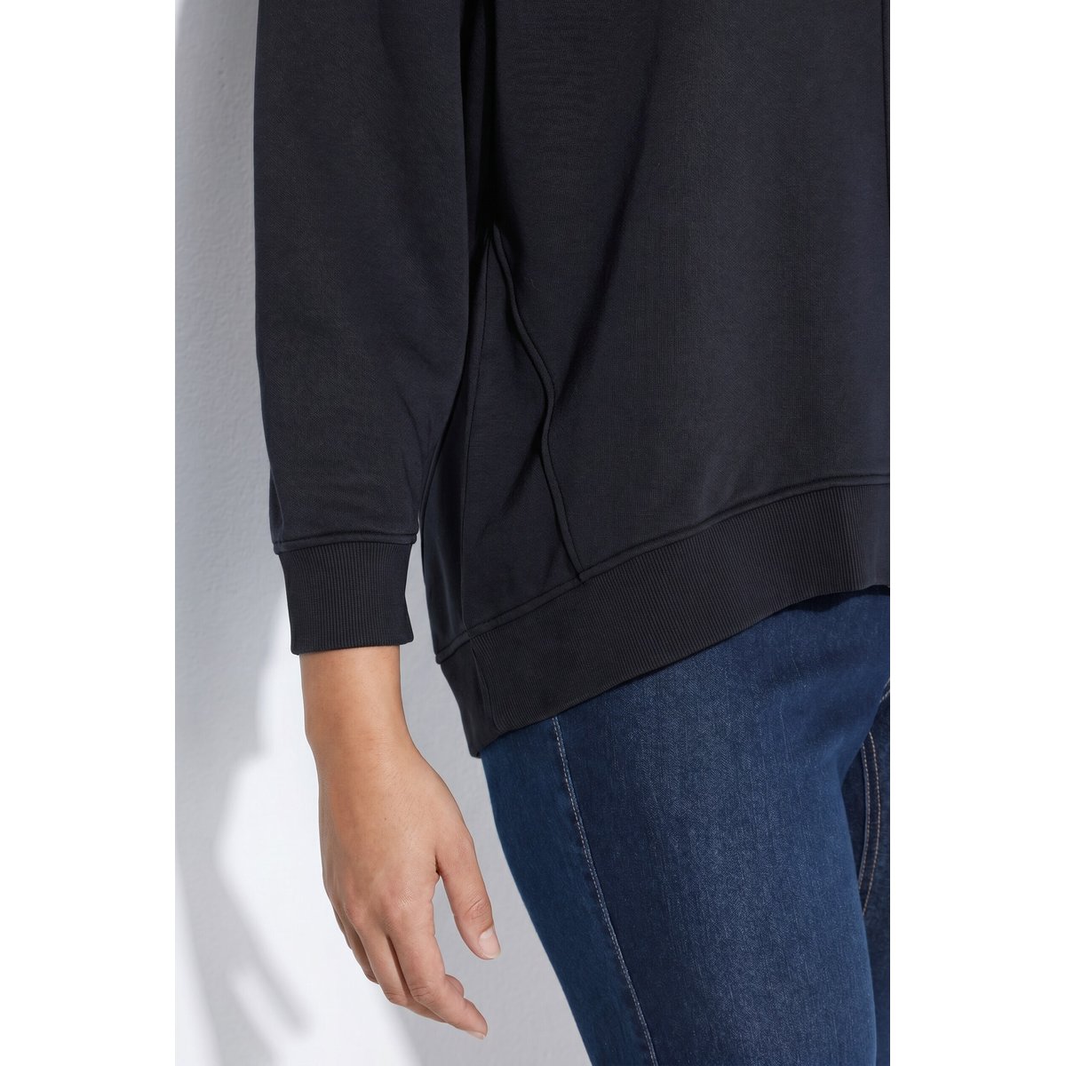 Sweat-shirt long et oversize noir, ULLA POPKEN