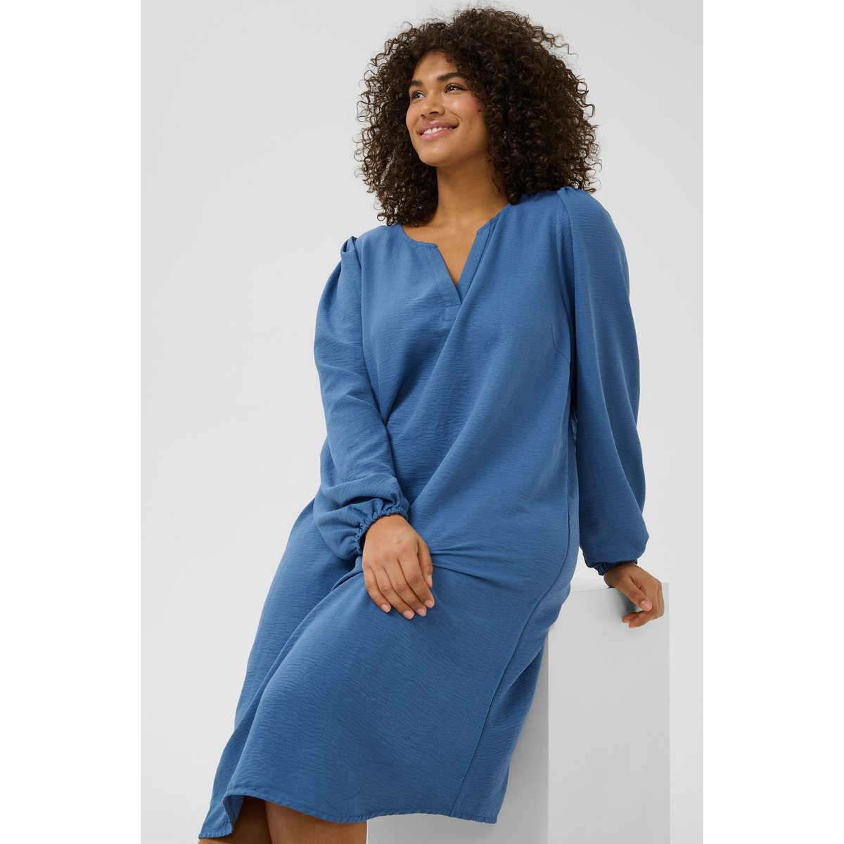 Robe bleu ensign blue, KAFFE CURVE