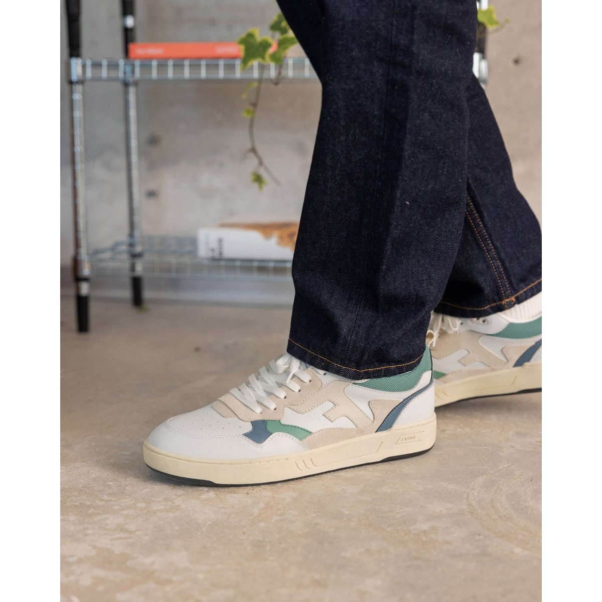 Baskets basses cuir suede DAHLIA bleu ciel, FAGUO