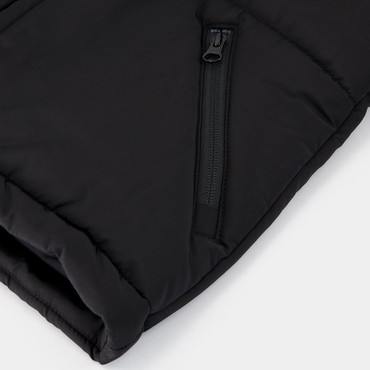 Doudoune à capuche déperlante Essentiel black, LE COQ SPORTIF