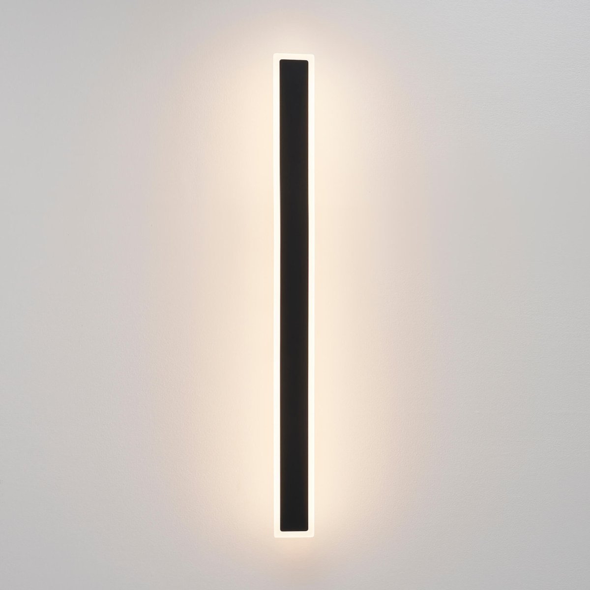 Longue Applique en Aluminium avec IP54 - MATTEA noir, KOSILUM