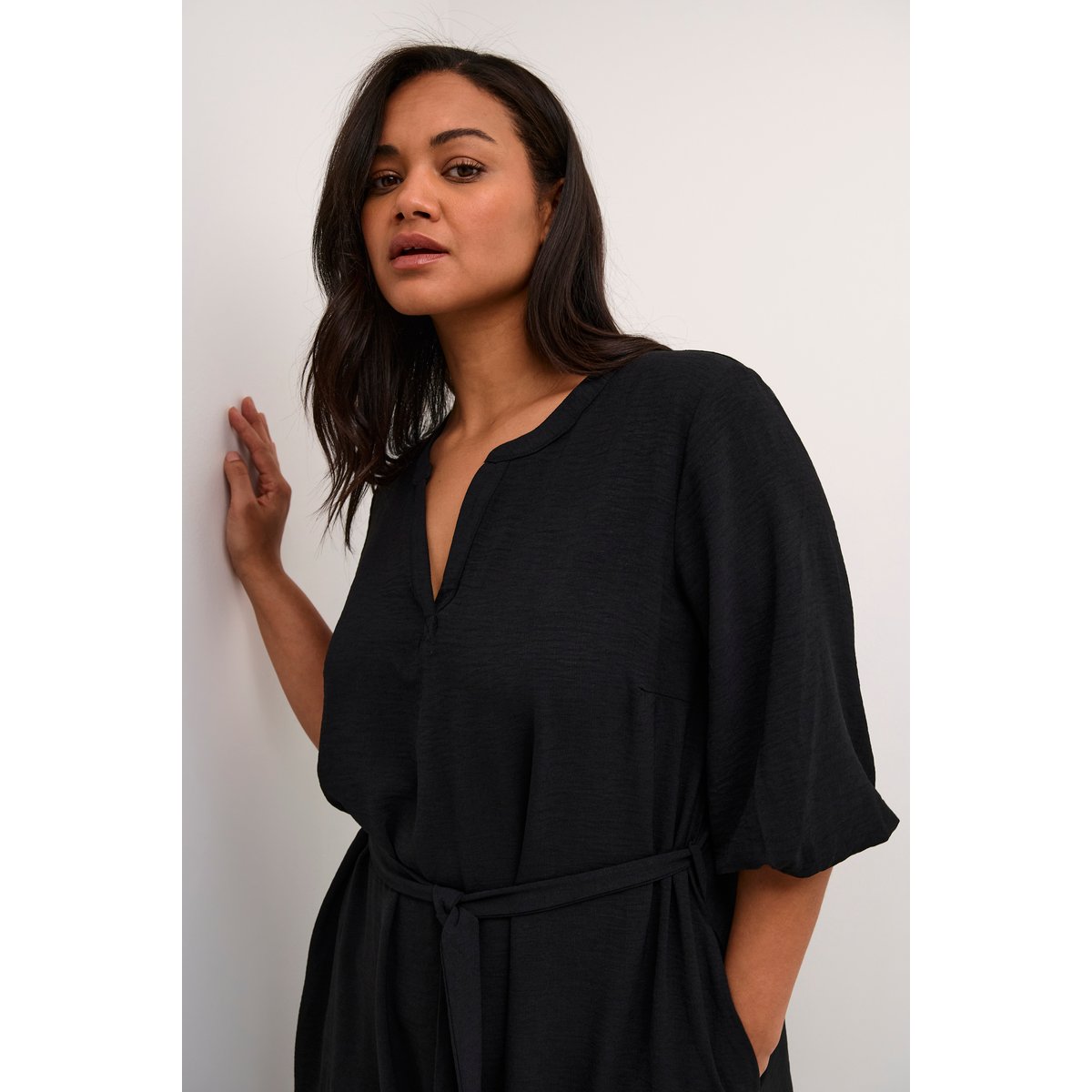 Dress noir black deep, KAFFE CURVE