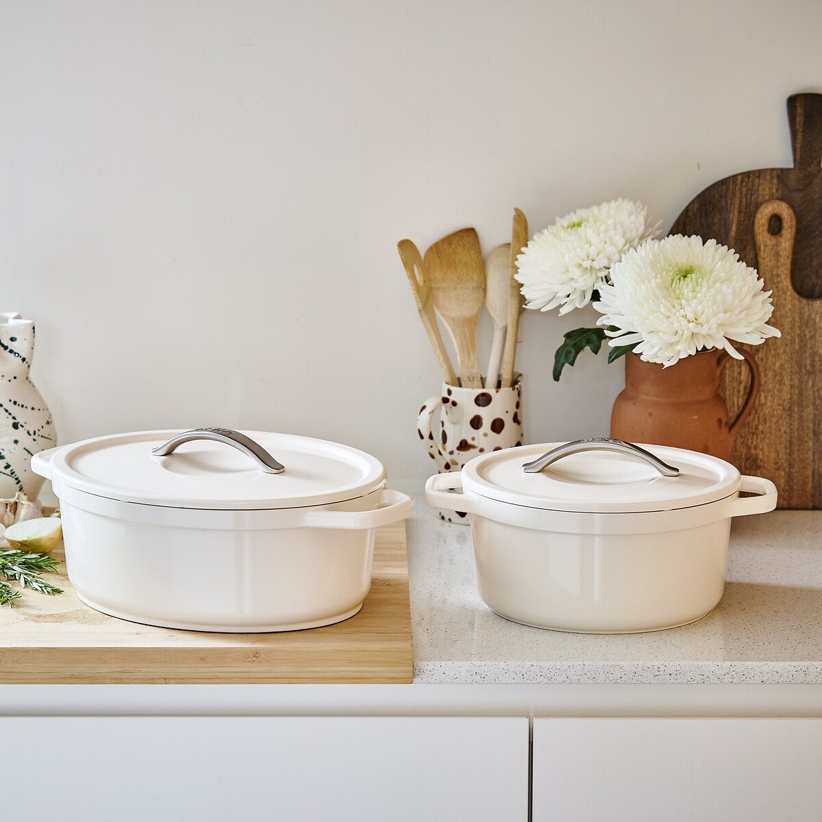 Round Feathered Casserole Dish beige, BEKA