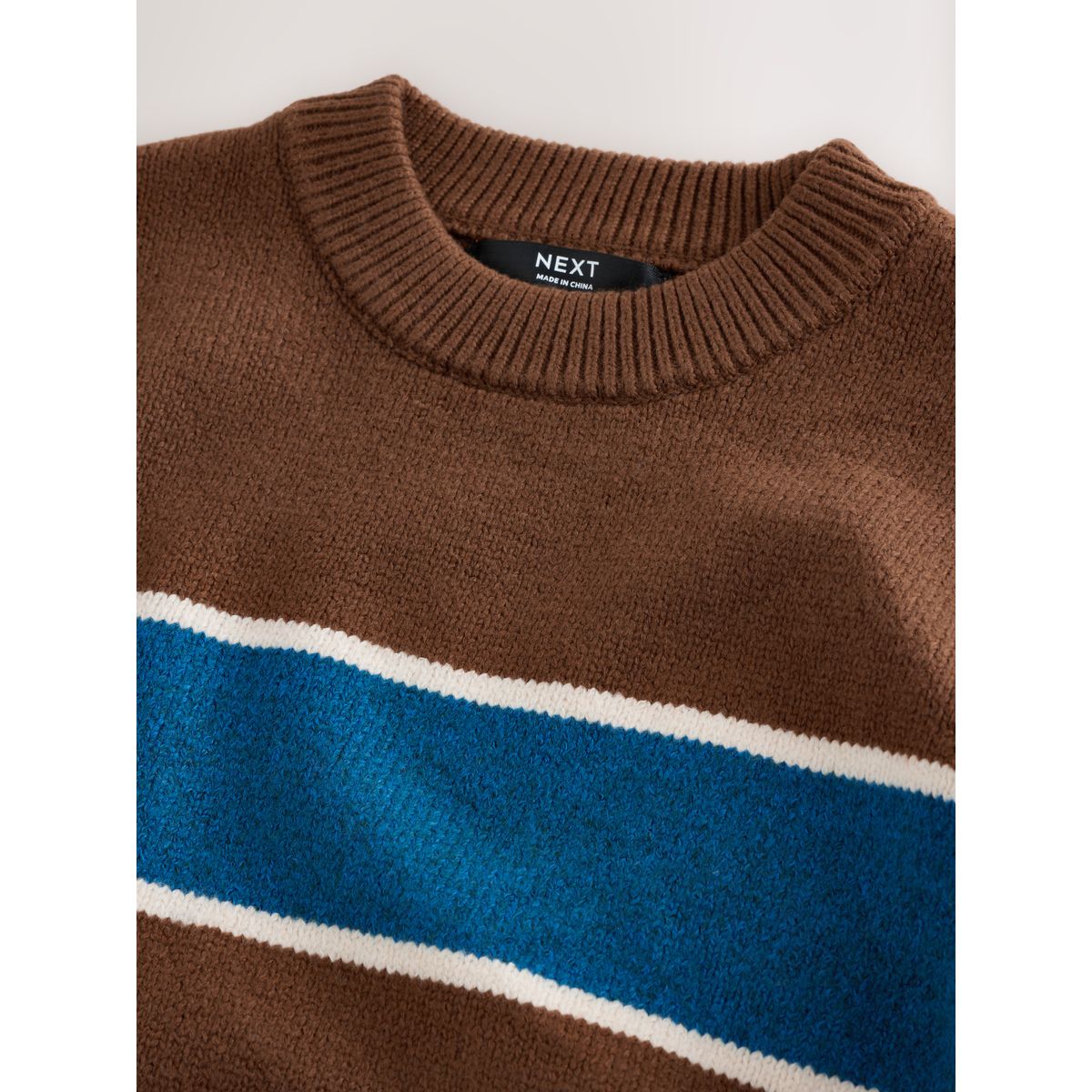 Pull ras du cou en maille à rayures bleu/marron, NEXT