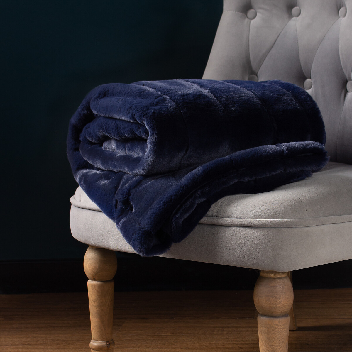 Empress Faux Fur Throw navy, PAOLETTI