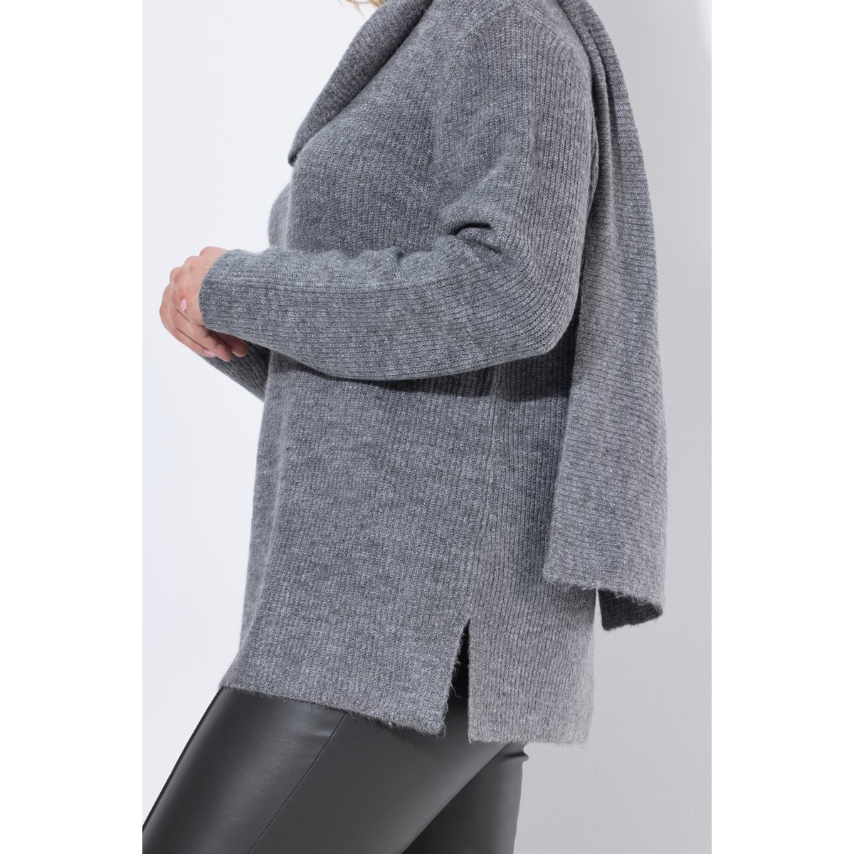 Pull en maille côtelée à manches longues gris béton, ULLA POPKEN