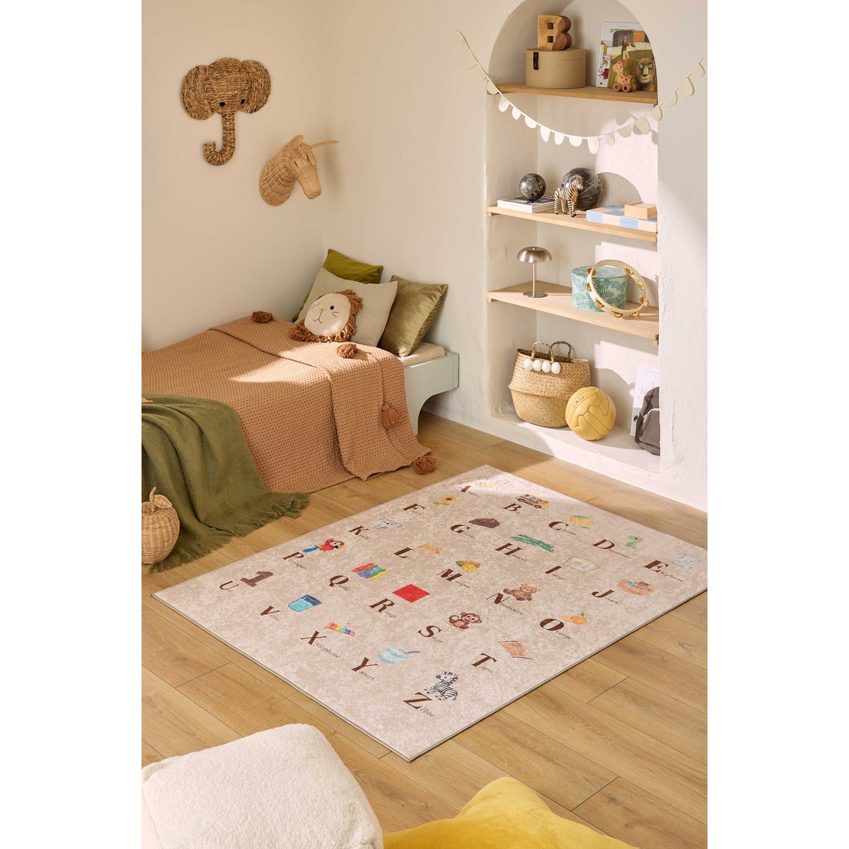 Tapis enfant lavable en machine, motif alphabet HAPPY beige, NAZAR RUGS