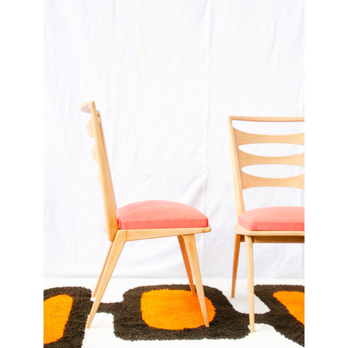 Lot de 4 chaises en hêtre Alma N°2100 - Bon état bois clair, DEBONGOUT
