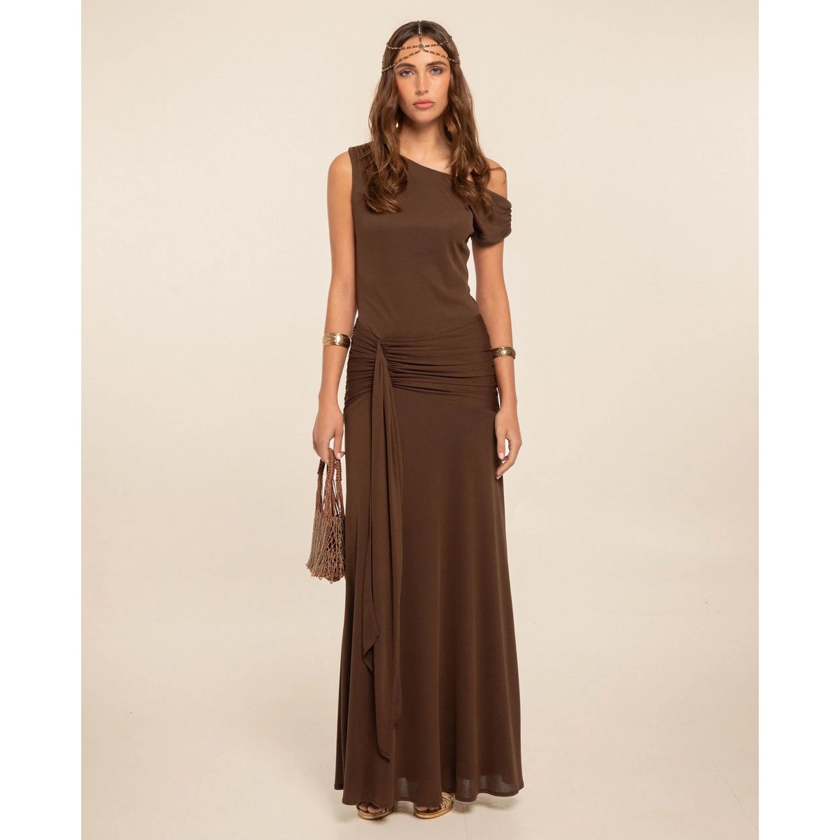 Robe longue en maille à manche asymétrique avec ceinture de femme marron, THE-ARE