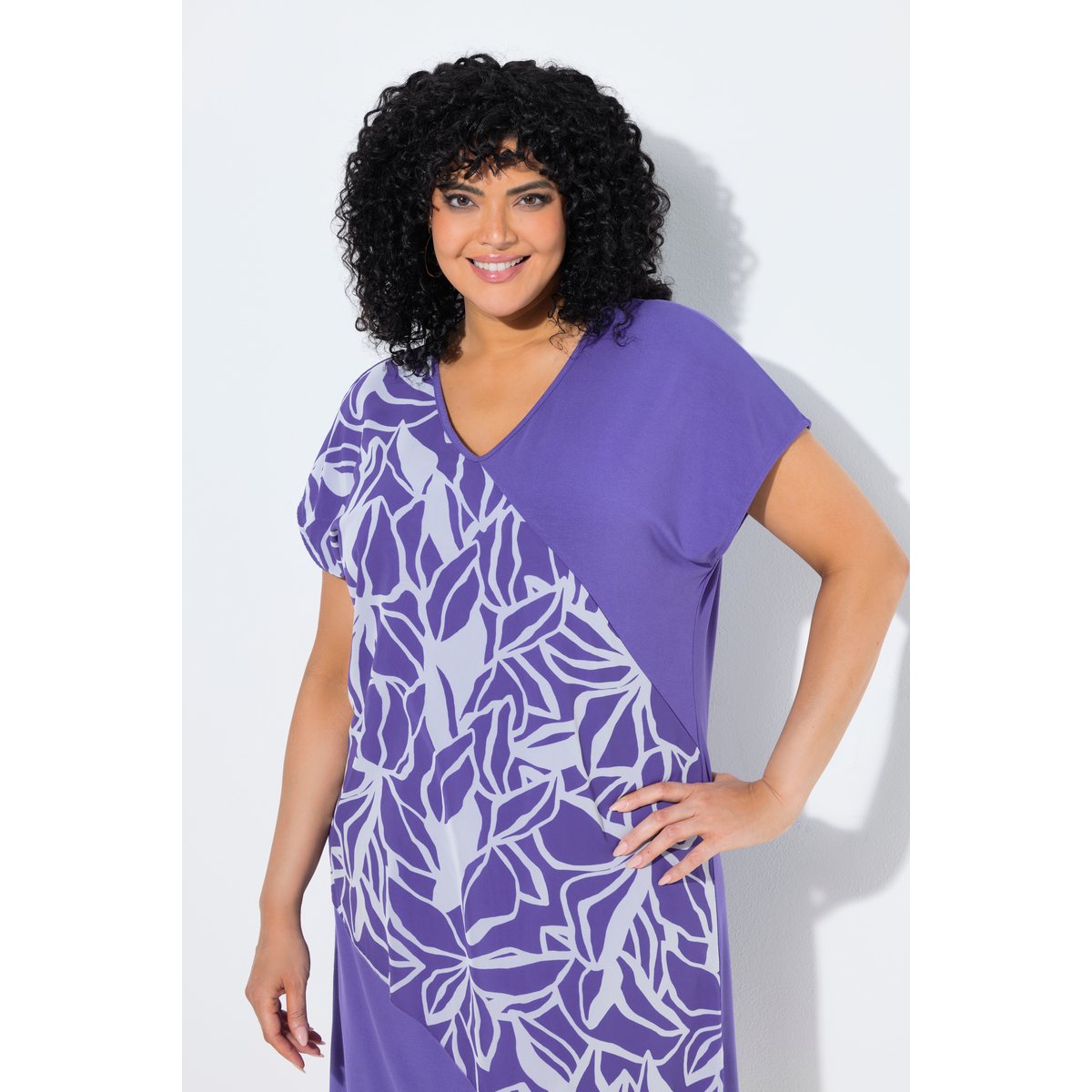 Robe en jersey, voile en mousseline violet, ULLA POPKEN