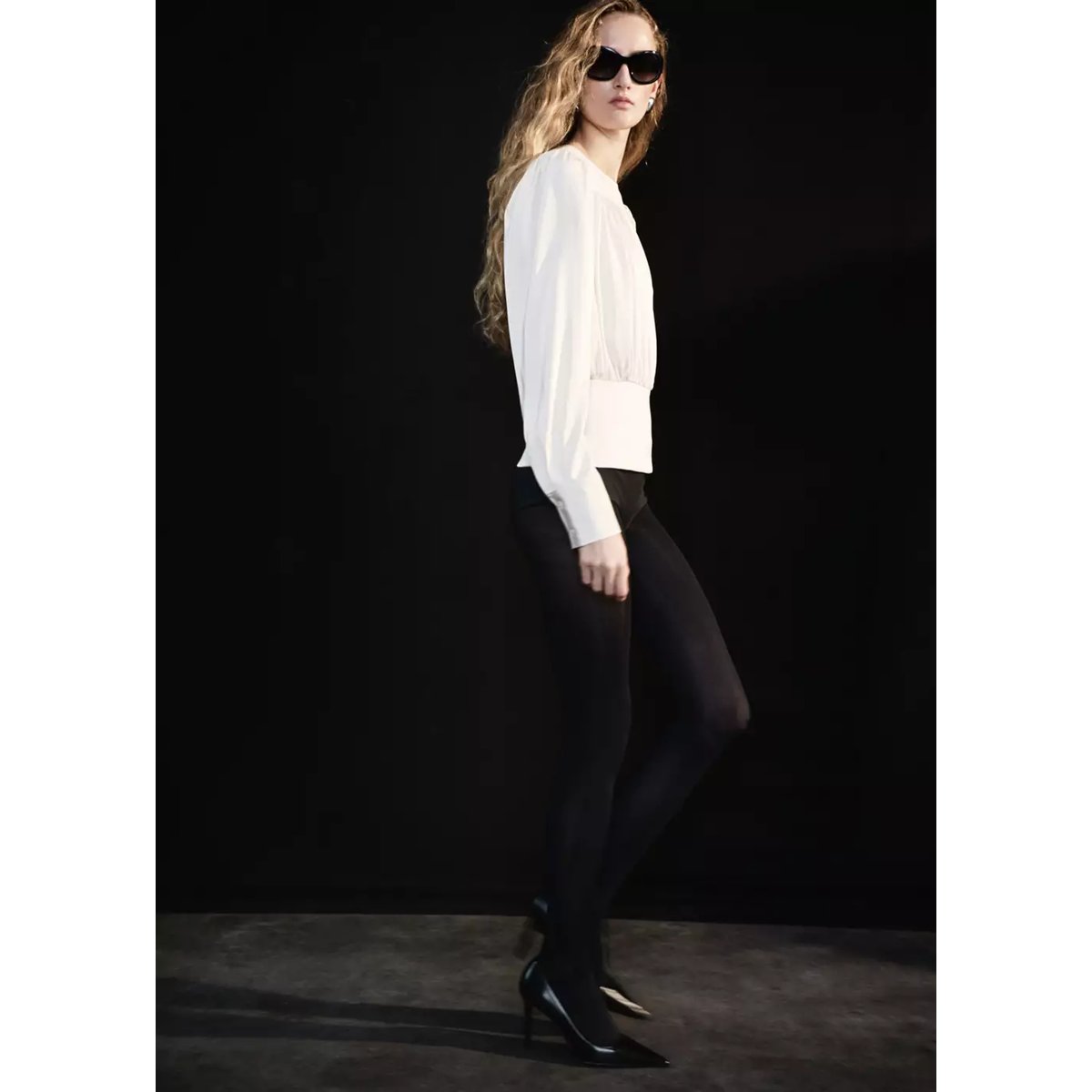 Blouse froncée à la taille cintrée écru, MANGO