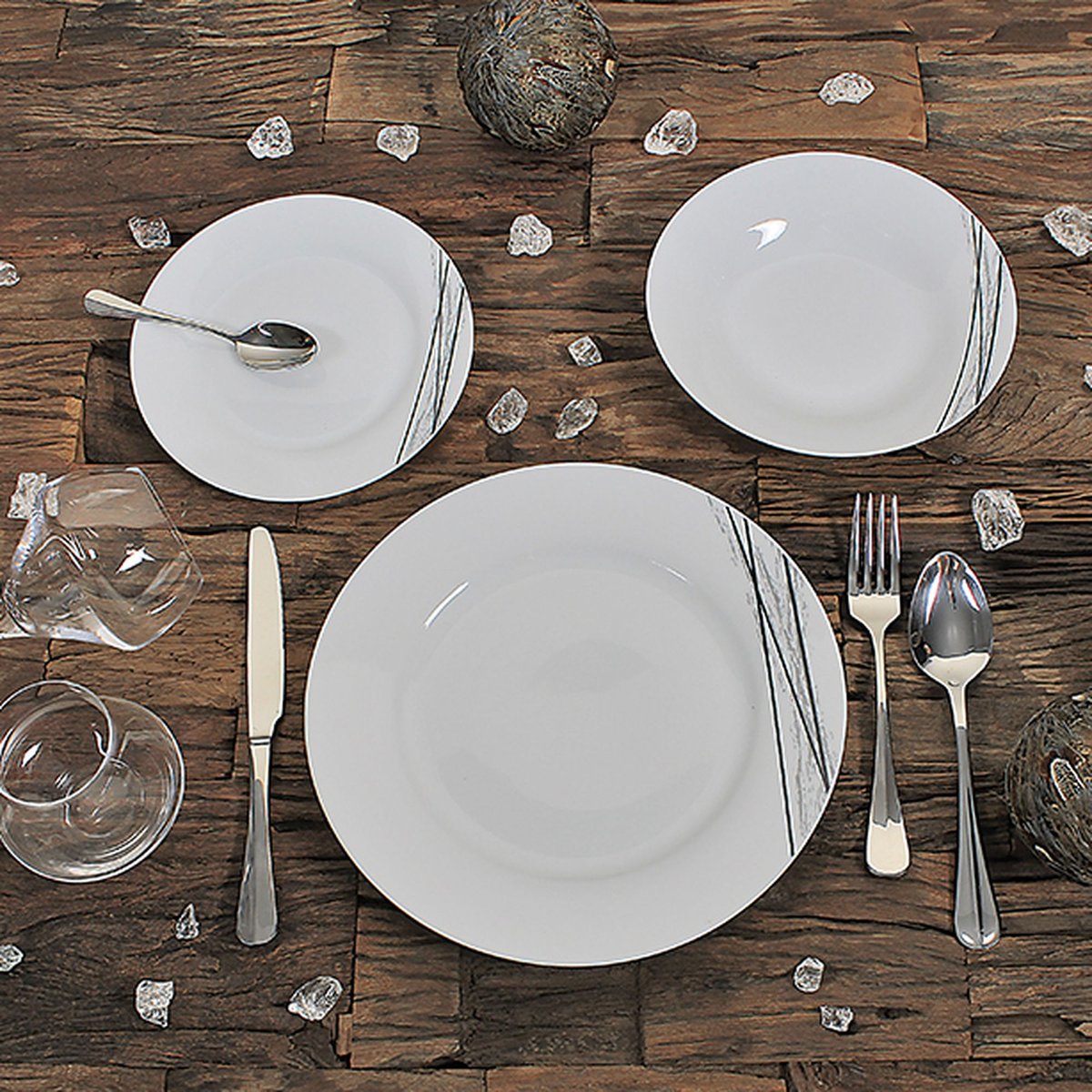 Lot de 6 assiettes desserts en porcelaine 19cm, CARBONE blanc, NOVASTYL