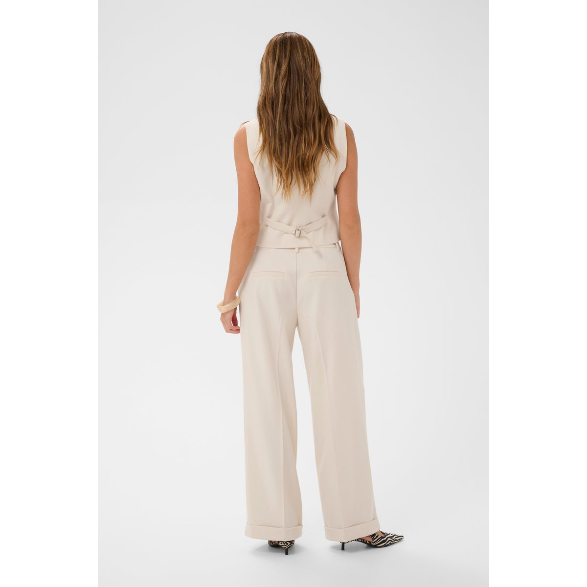 Manteau blanc whitecap, CULTURE