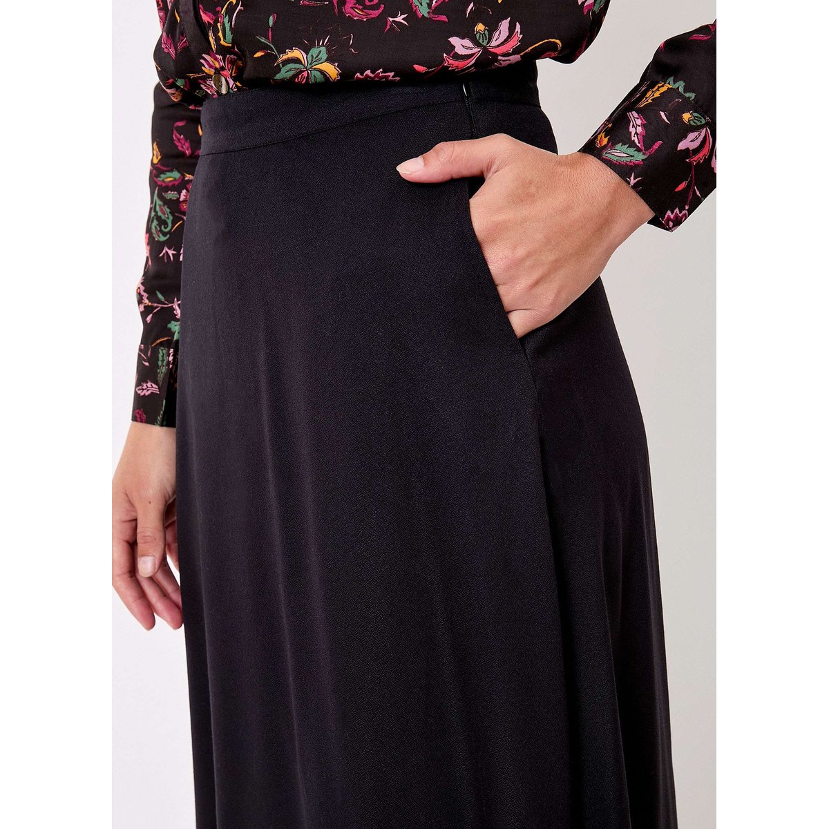 Jupe midi fluide évasée AVA noir, PRINCESSE NOMADE