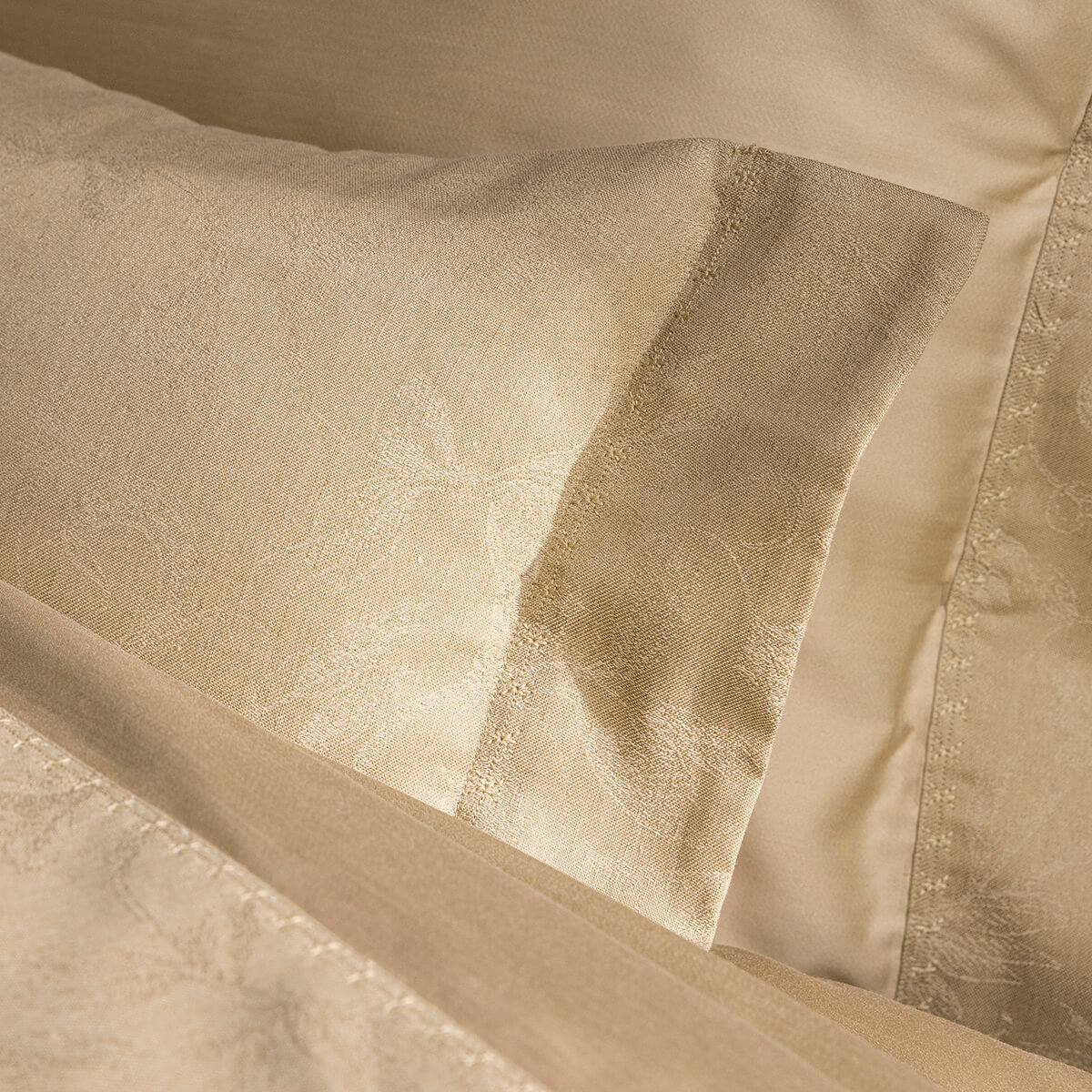 2 Taies américaines en Coton/Lin, ARABESQUE sepia, LE JACQUARD FRANCAIS