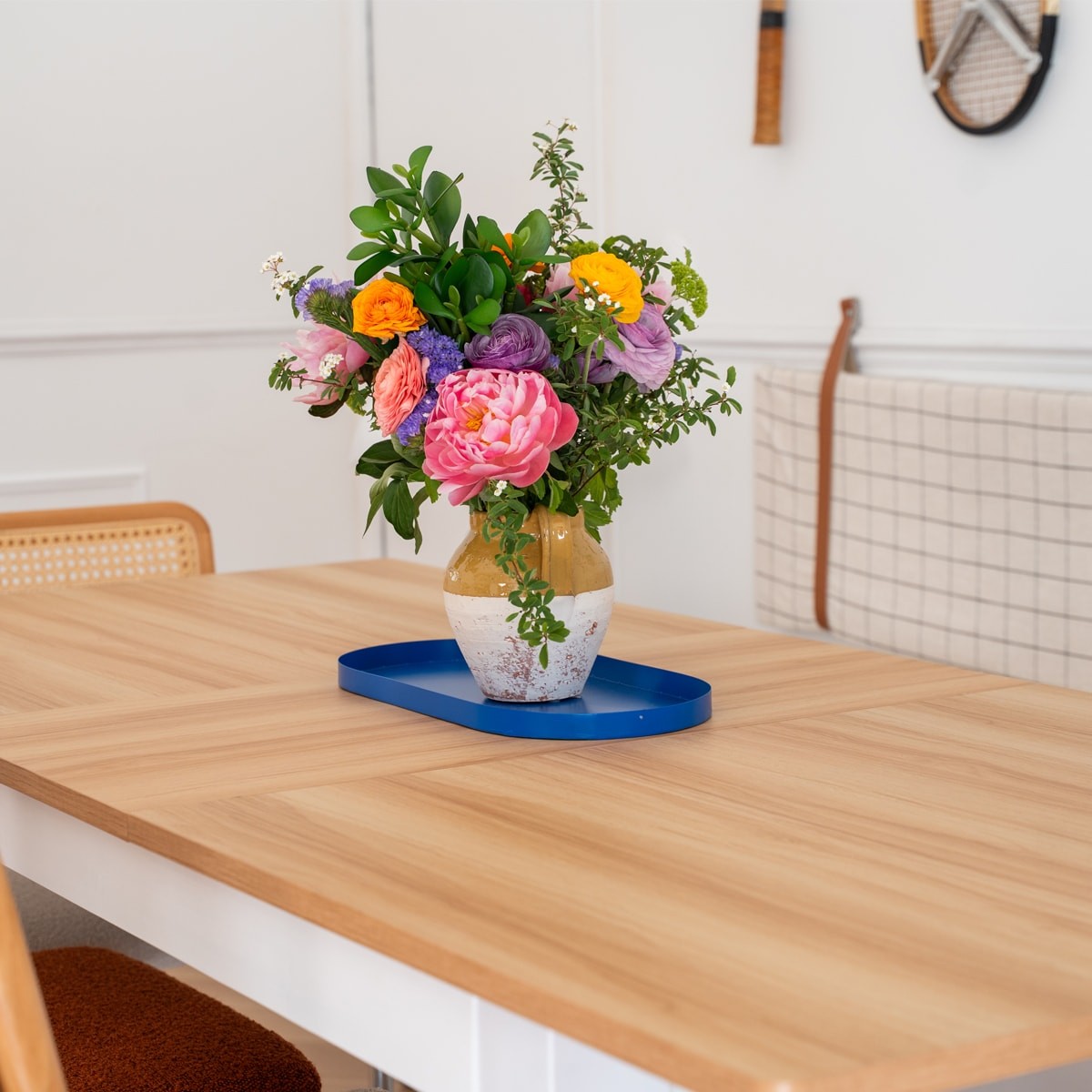 Table à manger extensible effet bois 6/8 personnes - LEXI bois et blanc, HOMIFAB