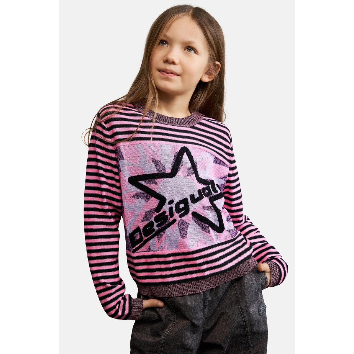 Pull à rayures avec étoile rouge, DESIGUAL