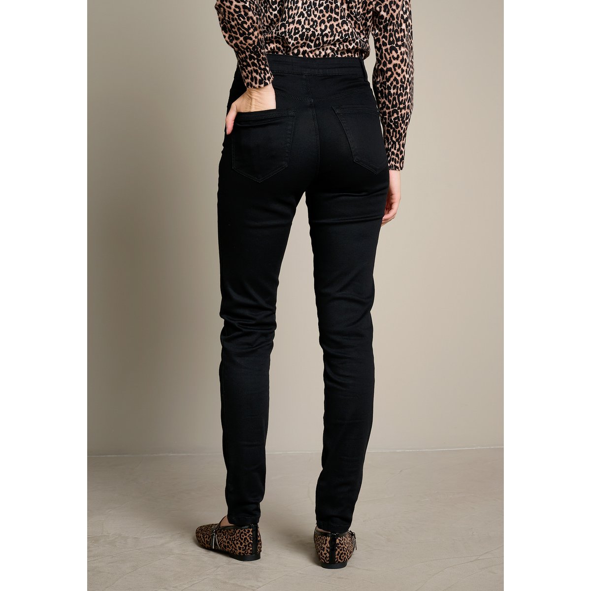 Pantalon slim multi-tailles noir, LOLALIZA