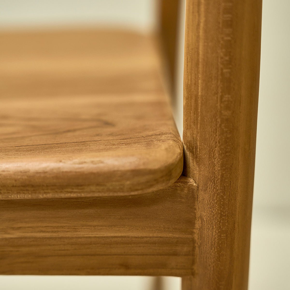 Lot de 2 chaises en teck massif  AMBRE naturel, BERAH GETAH