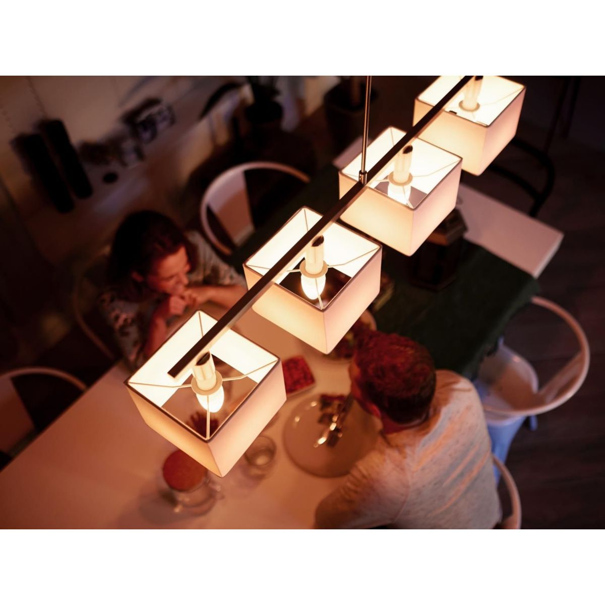 Ampoule LED connectée E14 White Flamme coloris unique, PHILIPS HUE