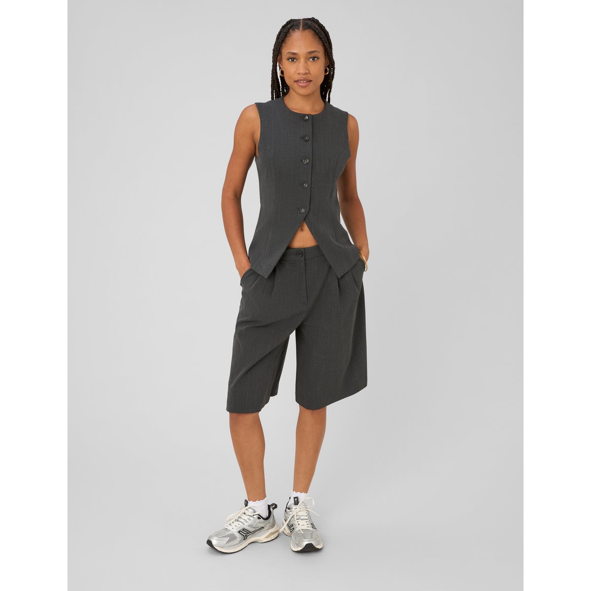 Bermuda tailleur gris anthracite, BZB